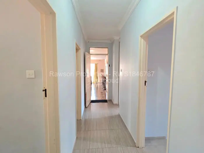 4 Bedroom House for Sale in Rockview, Harare