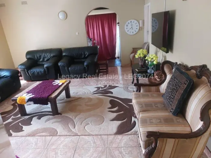 4 Bedroom House for Sale in Borrowdale, Harare