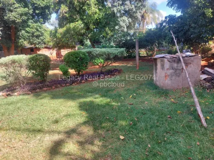 4 Bedroom House for Sale in Borrowdale, Harare