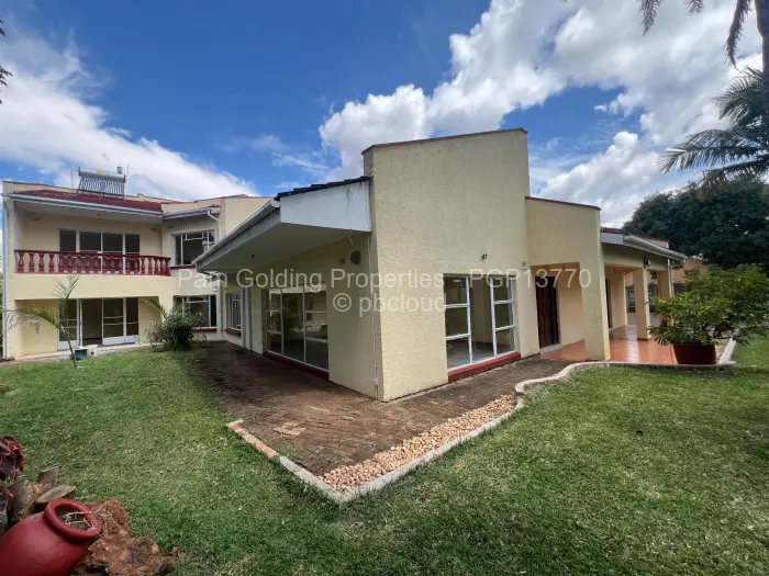 4 Bedroom House to Rent in Borrowdale West