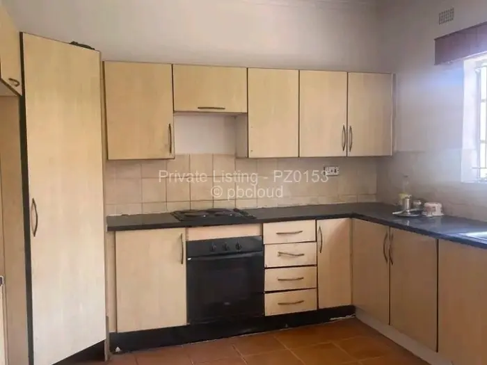 House for Sale in Zimre Park, Harare