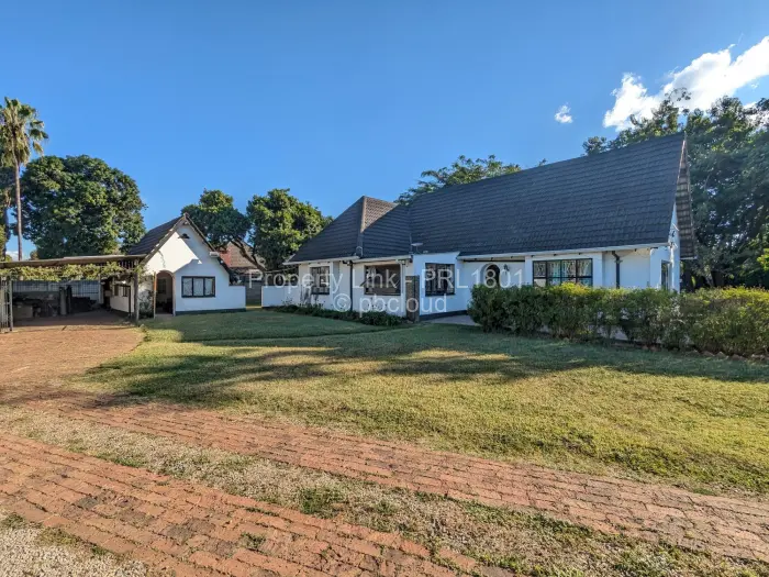 3 Bedroom House to Rent in Athlone