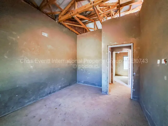 Townhouse/Cluster for Sale in Vainona, Harare