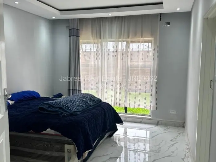 5 Bedroom House for Sale in Mount Pleasant Heights, Harare