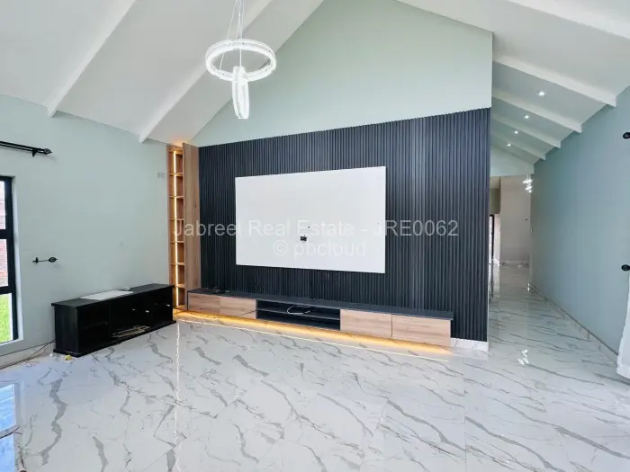 5 Bedroom House for Sale in Mount Pleasant Heights, Harare