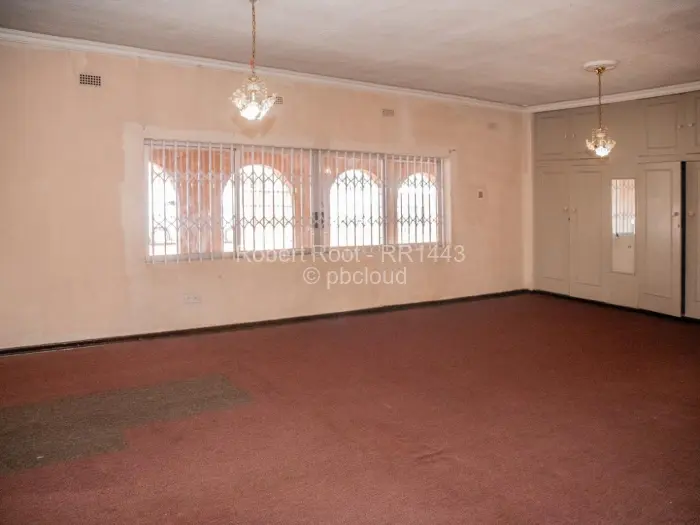 5 Bedroom House for Sale in Belvedere, Harare