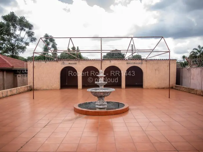 5 Bedroom House for Sale in Belvedere, Harare