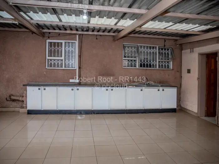 5 Bedroom House for Sale in Belvedere, Harare