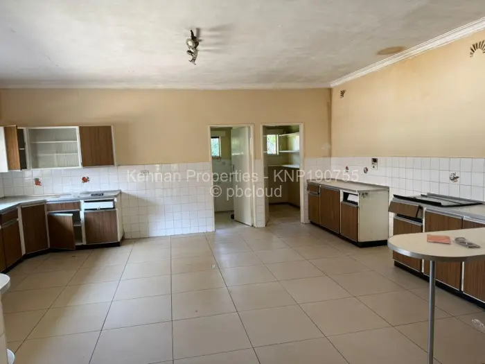 4 Bedroom House for Sale in Gunhill, Harare