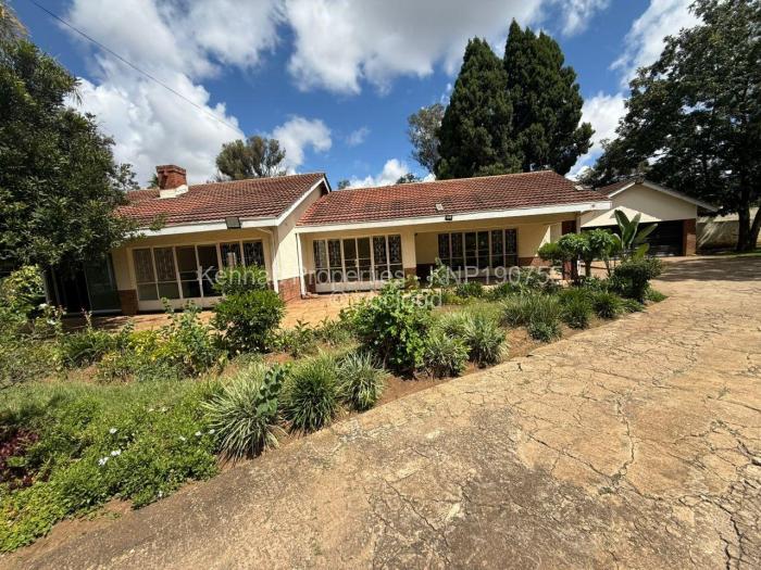 4 Bedroom House for Sale in Gunhill, Harare
