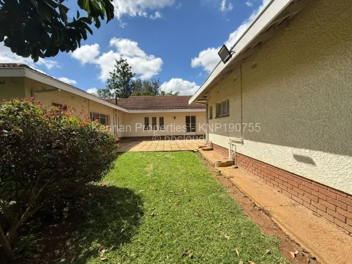 4 Bedroom House for Sale in Gunhill, Harare