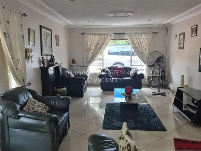 5 Bedroom House for Sale in Glen Lorne, Harare
