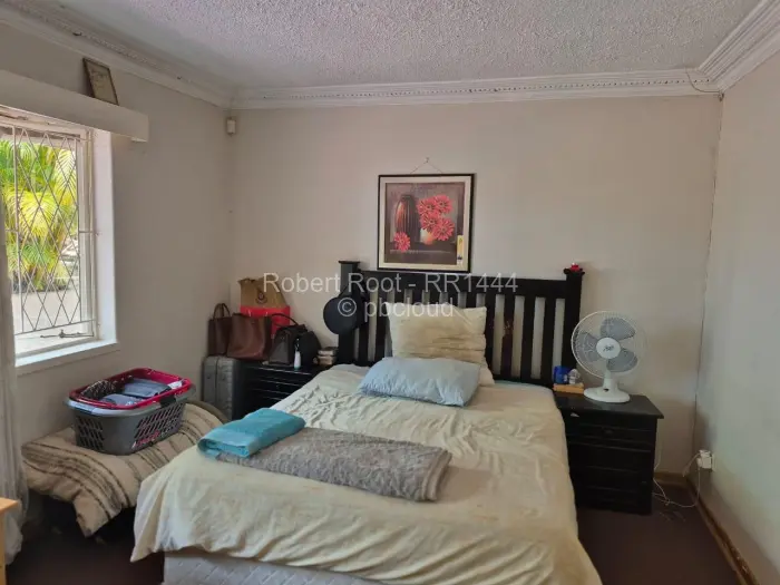 5 Bedroom House for Sale in Glen Lorne, Harare