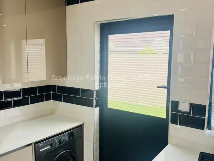 Townhouse/Cluster to Rent in Avondale, Harare