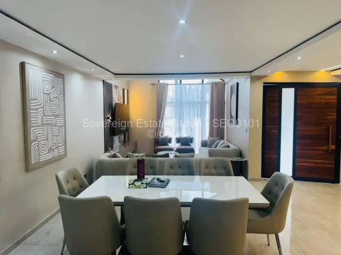 Townhouse/Cluster to Rent in Avondale, Harare