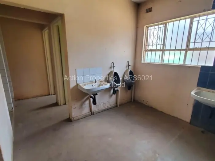 Warehouse/Industrial to Rent in Msasa