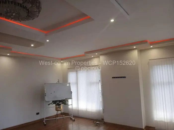 6 Bedroom House for Sale in Quinnington, Harare