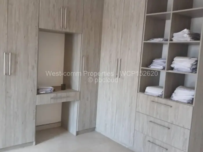 6 Bedroom House for Sale in Quinnington, Harare