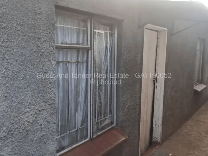 4 Bedroom House for Sale in Dzivarasekwa, Harare