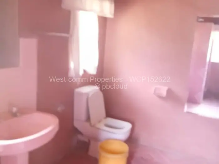 6 Bedroom House for Sale in Glen Lorne, Harare