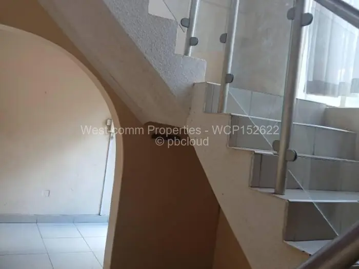 6 Bedroom House for Sale in Glen Lorne, Harare