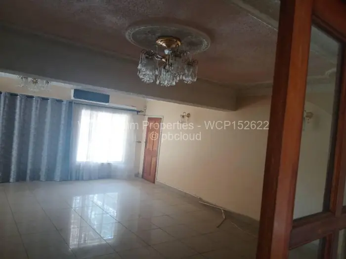 6 Bedroom House for Sale in Glen Lorne, Harare