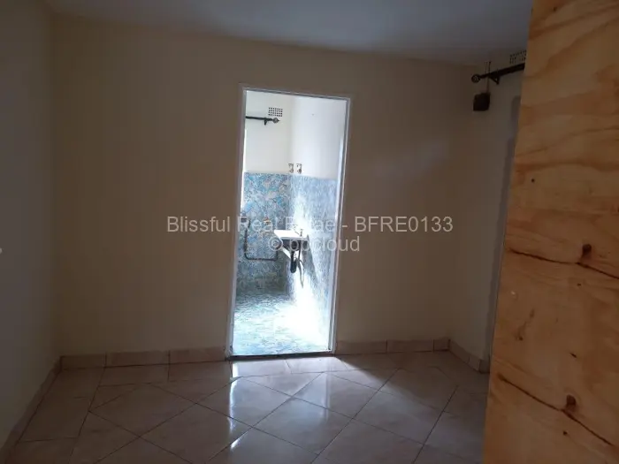 2 Bedroom House to Rent in Mandara