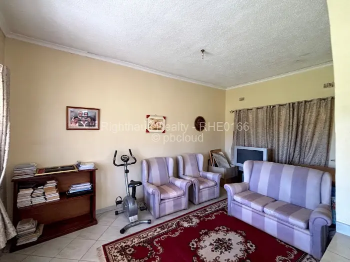 5 Bedroom House for Sale in Greystone Park, Harare