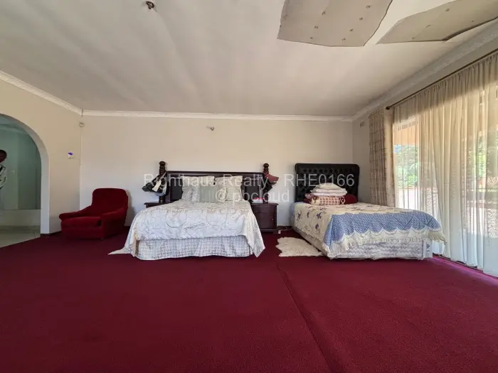 5 Bedroom House for Sale in Greystone Park, Harare