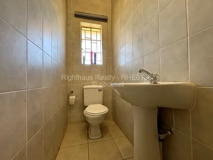 5 Bedroom House for Sale in Greystone Park, Harare