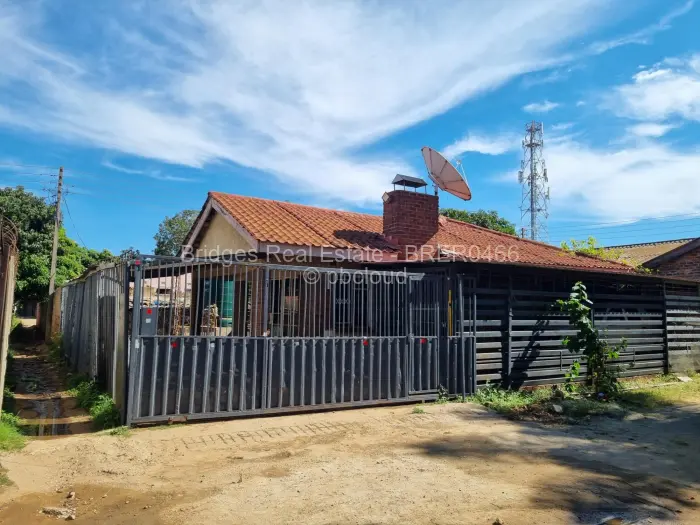 4 Bedroom House to Rent in Budiriro
