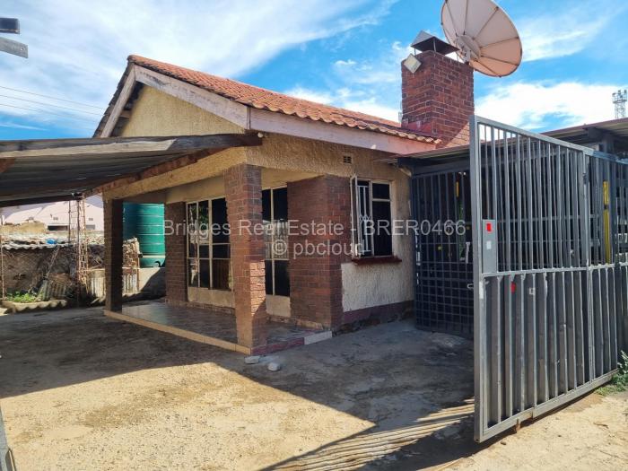 4 Bedroom House to Rent in Budiriro, Harare