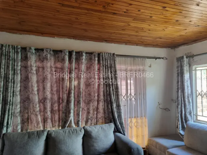 4 Bedroom House to Rent in Budiriro