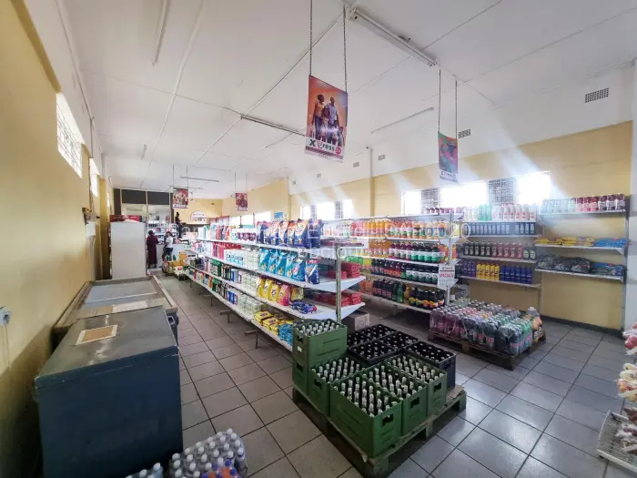 Retail/Shop for Sale in Newton West, Bulawayo