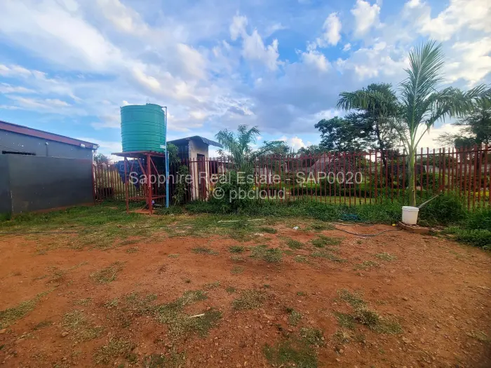 Retail/Shop for Sale in Newton West, Bulawayo