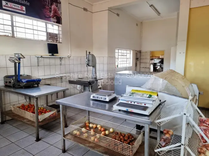 Retail/Shop for Sale in Newton West, Bulawayo