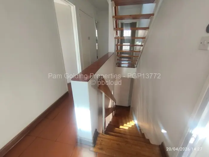 Townhouse/Cluster to Rent in Newlands