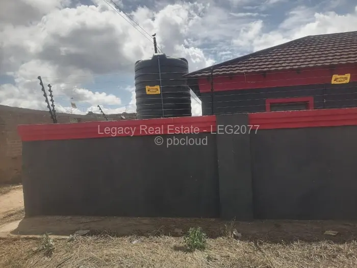 3 Bedroom House for Sale in Karoi, Karoi