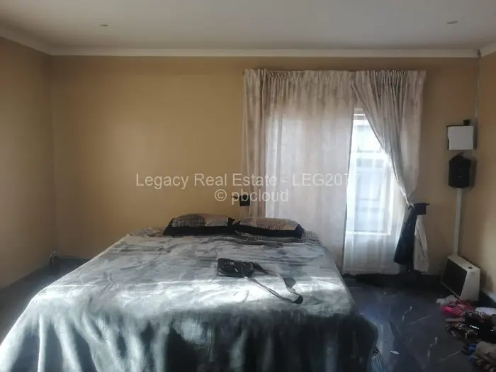 3 Bedroom House for Sale in Karoi, Karoi