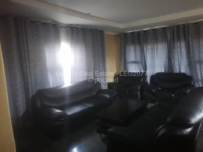 3 Bedroom House for Sale in Karoi, Karoi
