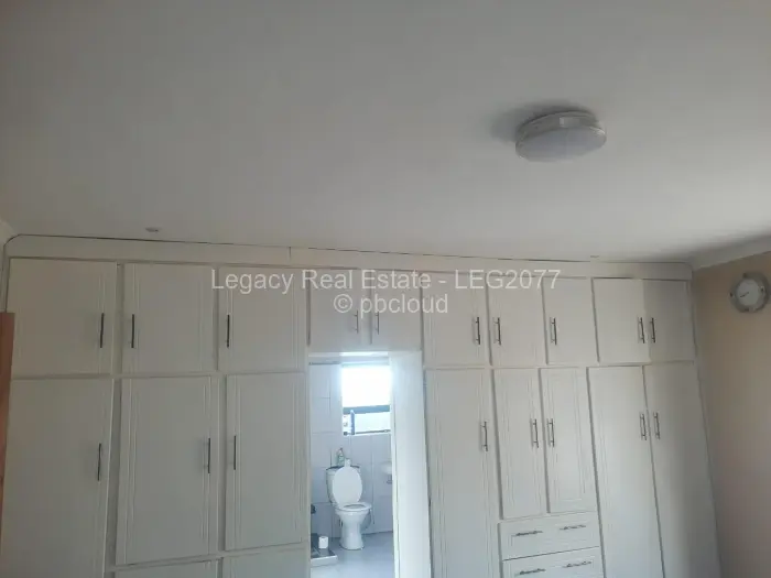 3 Bedroom House for Sale in Karoi, Karoi