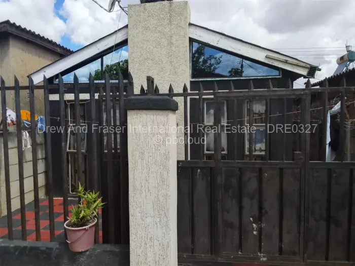 3 Bedroom House for Sale in Kuwadzana, Harare