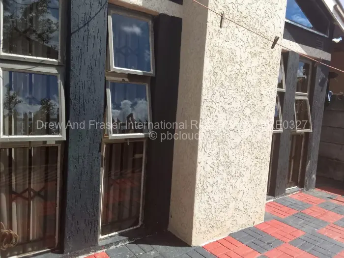 3 Bedroom House for Sale in Kuwadzana, Harare