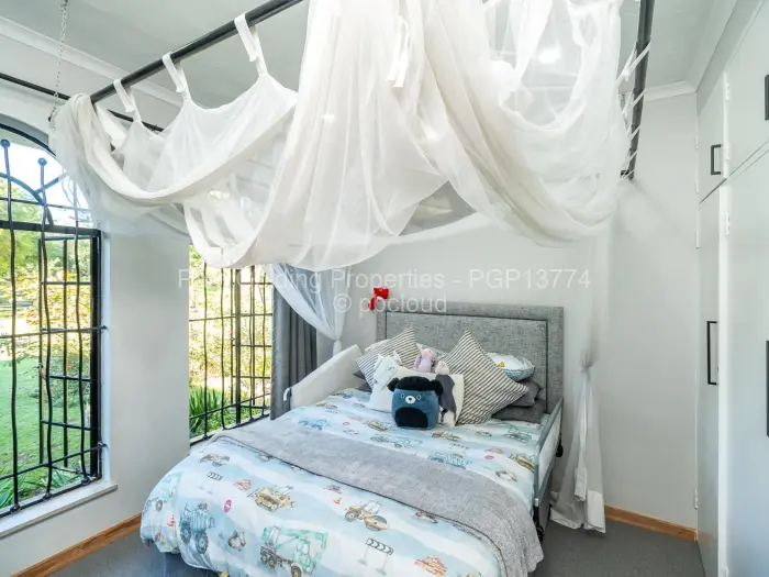 4 Bedroom House for Sale in Chisipite, Harare