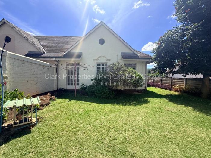 Townhouse/Cluster to Rent in Avondale, Harare