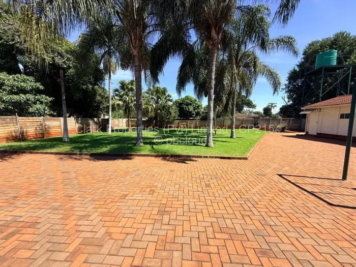 Office to Rent in Belvedere