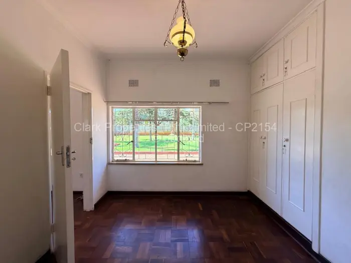 Office to Rent in Belvedere