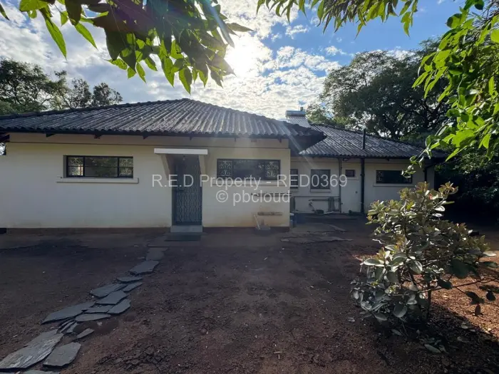 3 Bedroom House to Rent in Hillside Byo, Bulawayo