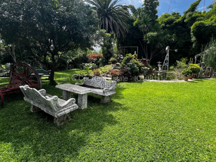 4 Bedroom House for Sale in Hillside Byo, Bulawayo