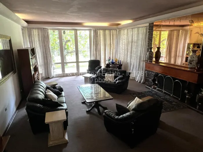 4 Bedroom House for Sale in Hillside Byo, Bulawayo